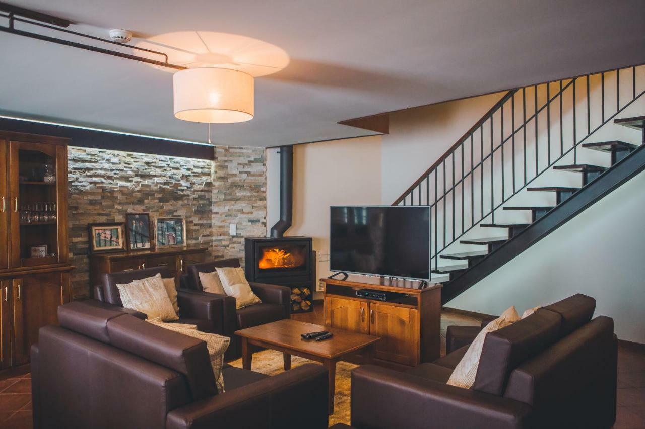 Casa Da Obrinha Guest House Bouro ภายนอก รูปภาพ